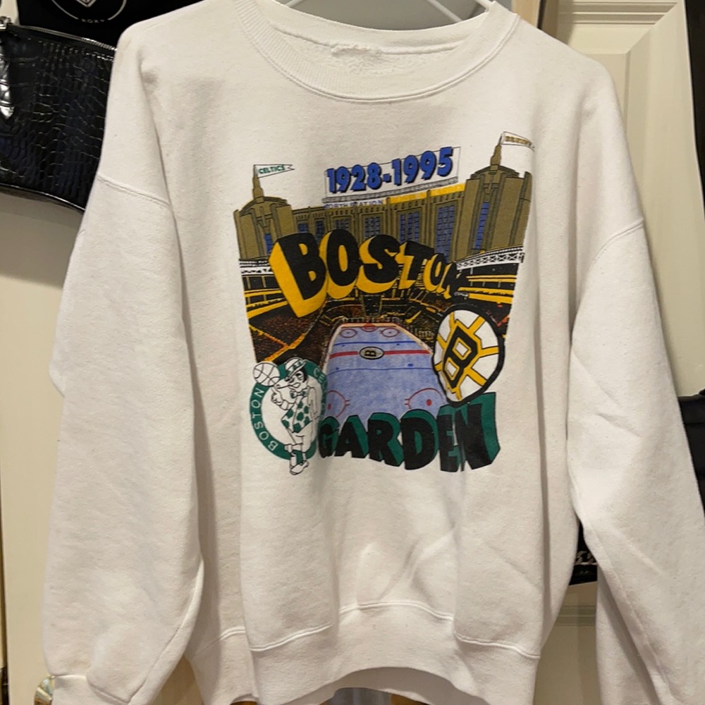 Vintage Boston Crewneck